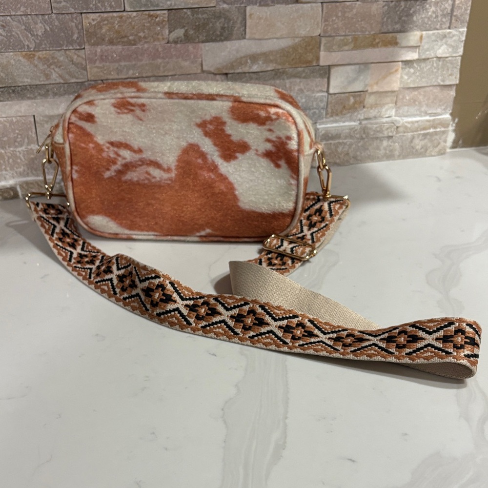 Chic Tan and Cream Crossbody Bag